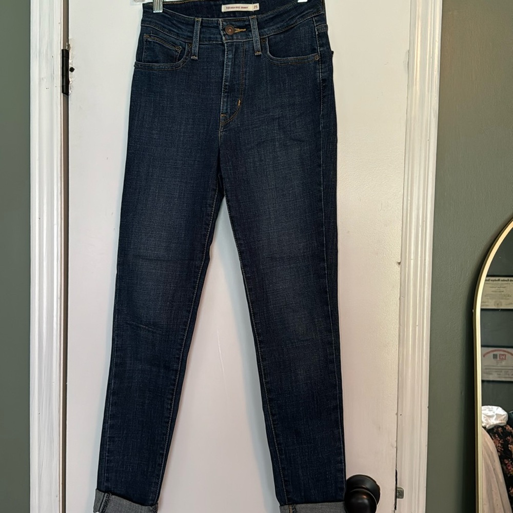 Levi’s 721 high rise skinny jeans size 25